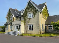 Cluain Ard Holiday Home by Trident Holiday Homes Отели в г. Abbeyleix
