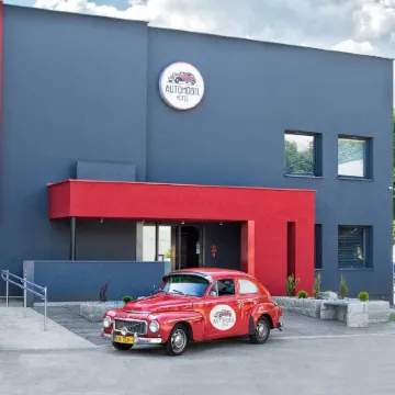 Automobil Hotel Отели рядом с достопримечательностью «Торгово-выставочный центр Кракова»
