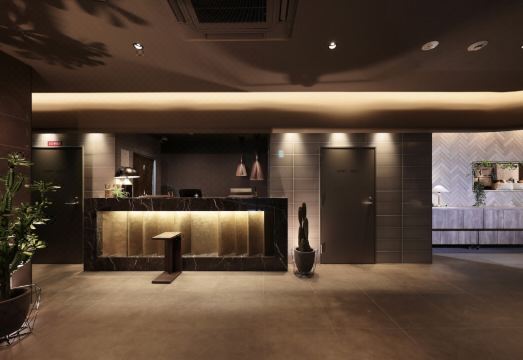 도톤보리 크리스탈 호텔 IV