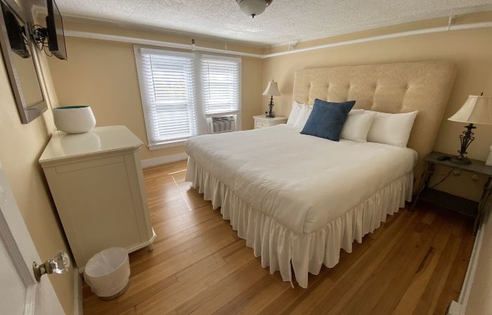 The Kennebunk Inn