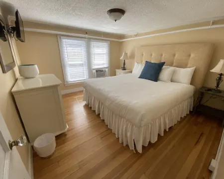 The Kennebunk Inn Hotels in Kennebunk