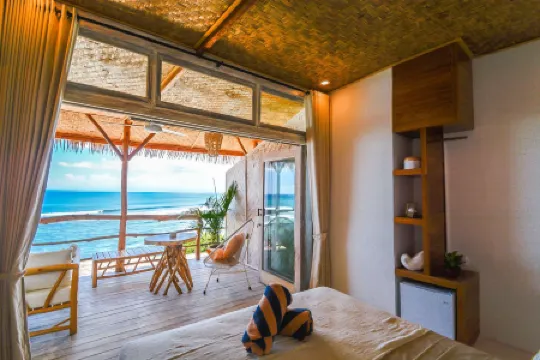 Le Cliff Bali Отели рядом с достопримечательностью «Thomas Beach»