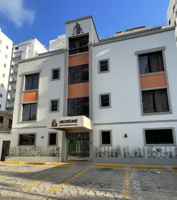 Apartahotel Alvear - 2 estrellas