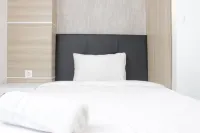 Modern and Comfy Studio Apartment at Lodge Paskal Near Binus University Hotels in Andir