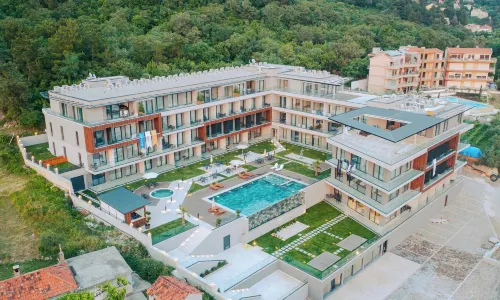 Royal Blue Resort & Residences