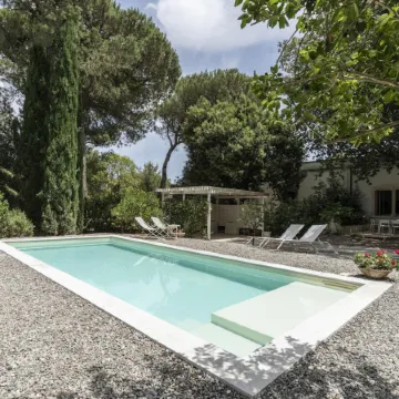 Villa Manfredi Con Piscina by Wonderful Italy