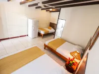 Hotel Flor Blanca Các khách sạn gần Sân vận động Alberto Braglia Stadium