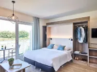 Holiday Suites Nieuwpoort Hotels near King Albert I Memorial