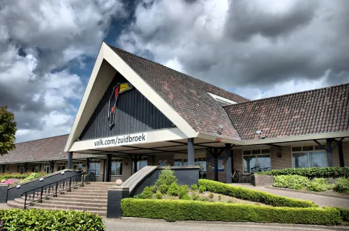 Van der Valk Hotel Groningen Zuidbroek - Parking