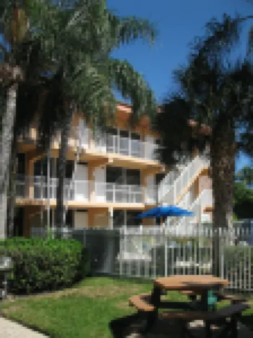 Canada House Pompano Beach