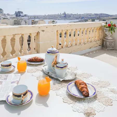 Nobilis Boutique Living
