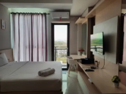 Homey and Tidy Studio Monroe Tower Apartment