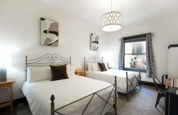 比斯比The Block酒店