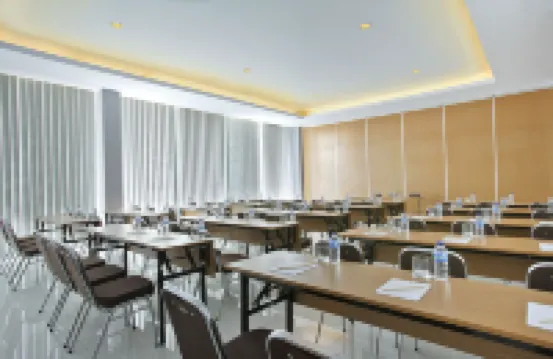 Amaris Hotel Embong Malang Surabaya Hotel di Kecamatan Tegalsari