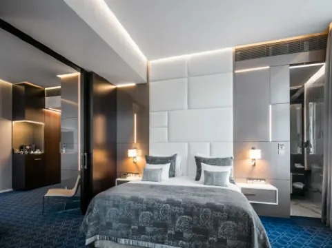 Hotel Kings Court Отели рядом с достопримечательностью «Староместская площадь»