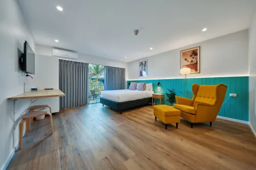 Red Star Palm Beach - Apartments