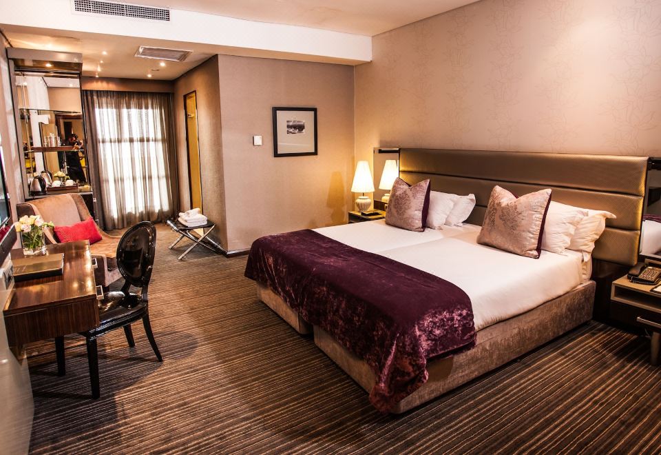 Coastlands Musgrave Hotel의 모던한 로비