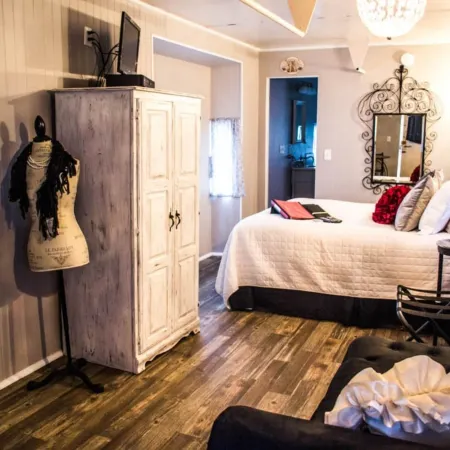 Featherbed Railroad B&B Resort