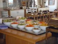 Malmfältens Logi & Konferens - Hostel - breakfast