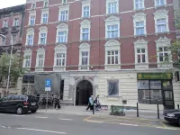 Jagiellonska 3 ApartHotel - Deluxe Rooms with King Beds, City Center, Free Wifi! Отели в г. 