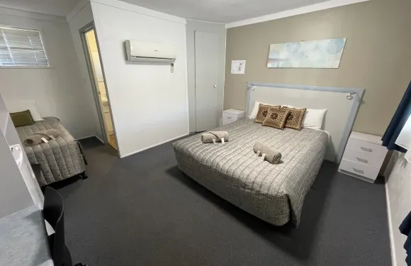 哈頓淡水河谷莫泰