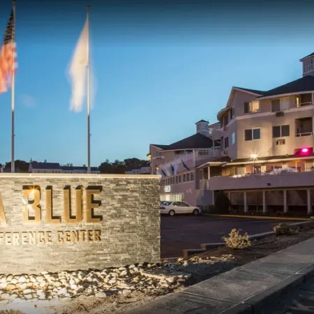 Aqua Blue Hotel