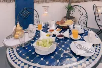 Riad Dar Nawfal - Airport Shuttle