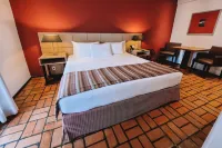 Ferraretto Guarujá Hotel & Spa Hotel dekat Santos