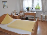 Hotel & Restaurant Bei Hölzchen Hotels near Wülfel