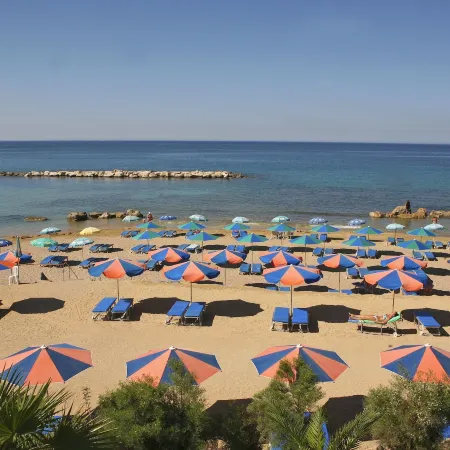 Corallia Beach Hotel Apartments