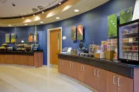 Fairfield Inn & Suites Columbus - breakfast
