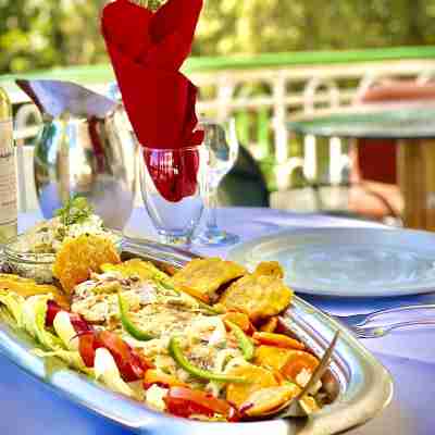 Manoir Adriana Hotel Dining/Meeting Rooms