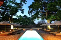 Fathala Wildlife Reserve - Pool