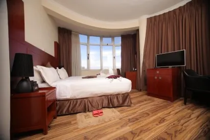 Hotel Miracle