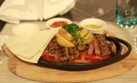 特拉布宗美居飯店 - 早餐