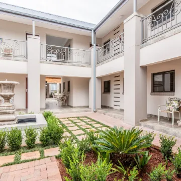 Adato Guesthouse