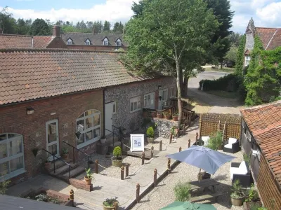 The Barns Hotels near Poplars Caravan & Chalet Park
