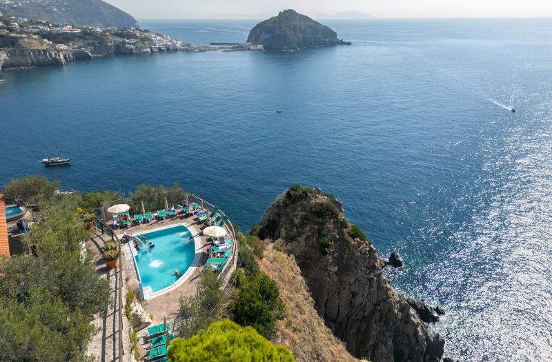 Punta Chiarito Resort