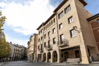 Alda Estella Hostel Hotels near Albergue Capuchinos