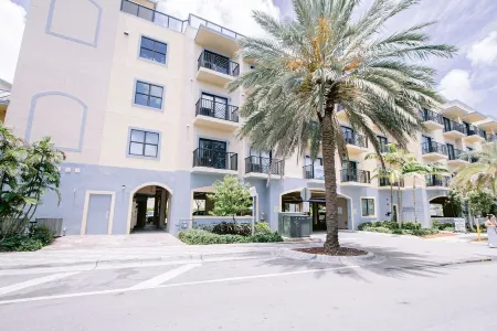 Vistalmar Beach Resort