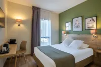 The Originals City, Ax Hotel, la Châtaigneraie فنادق في Vouvant