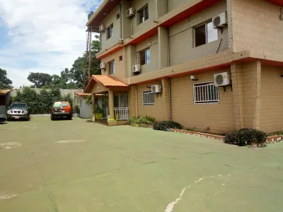 Zambezi Inn Hotel Hôtels à : 