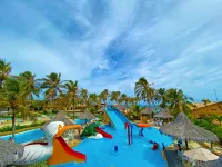 Hotel Parque Das Fontes - Beach