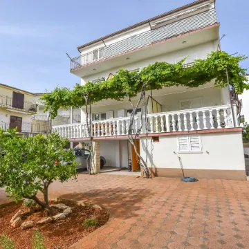 Apartments Nera