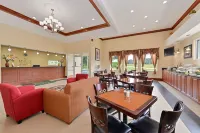 Quality Inn & Suites Hotels in Cartersville