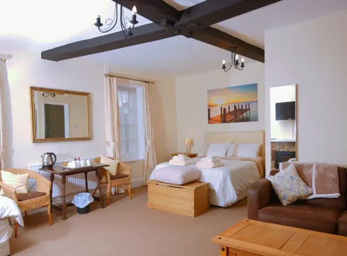 The Five Bells, Eastry Hotel a Deal