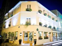 Champerret Heliopolis Hotels near Place de la Concorde