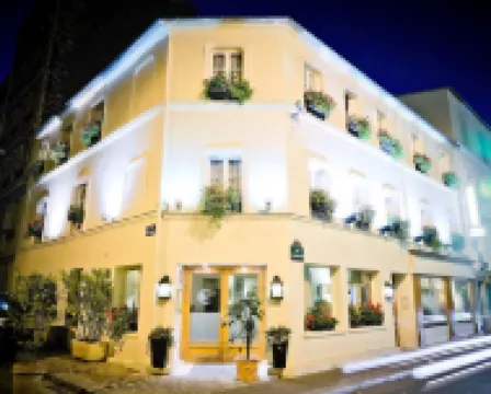 Champerret Heliopolis Hotels near Espace Champerret