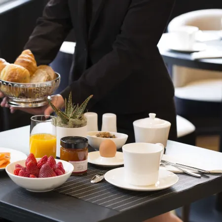 Boutique Hotel des XV Отели рядом с достопримечательностью «Парк Оранжри»