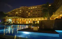 Cinnamon Lakeside - Kolam Renang